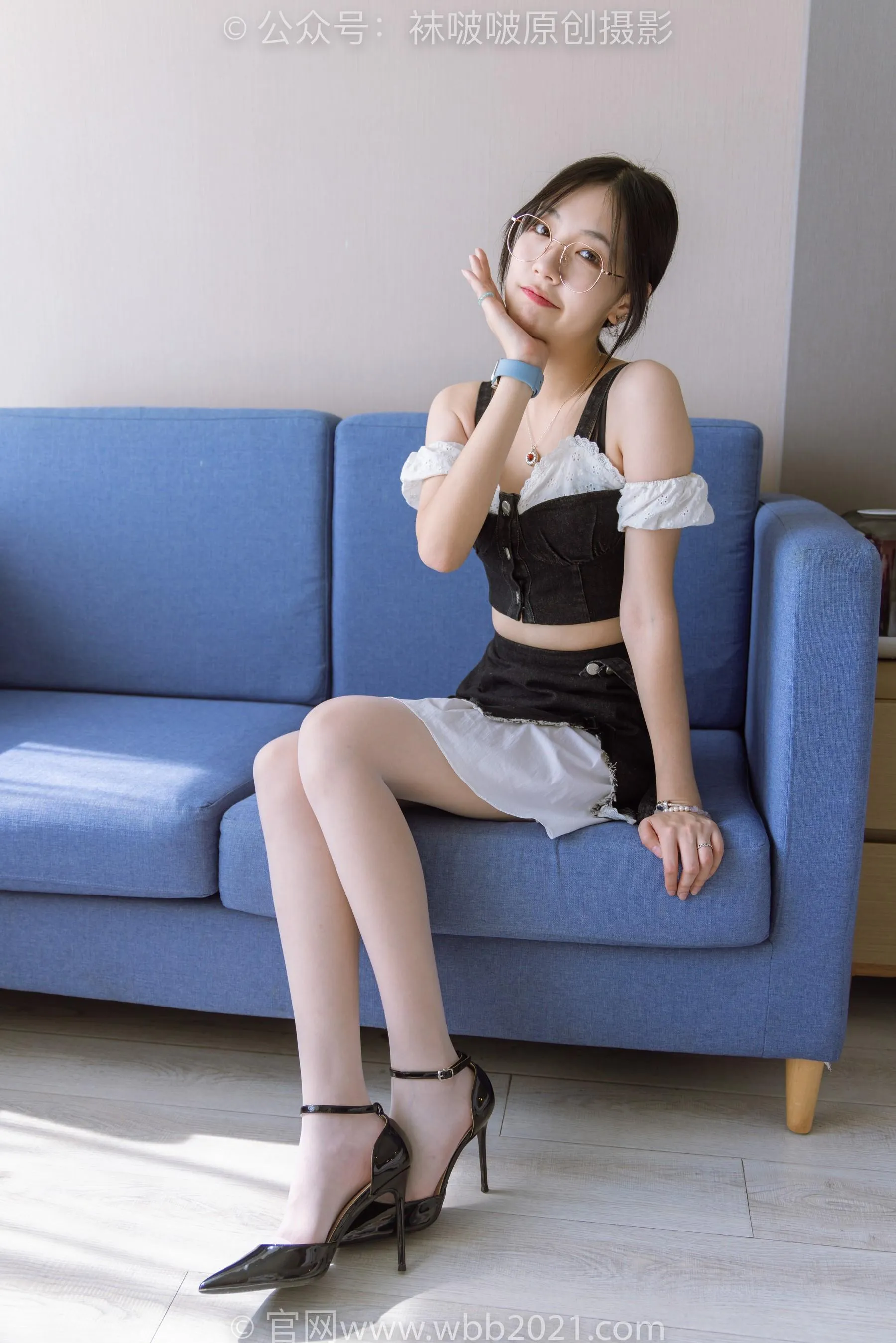 [BoBoSocks袜啵啵]NO.235 小甜豆-两双高跟鞋、白丝 [46P]插图9